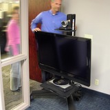 Ergotron Neo-Flex Mobile MediaCenter VHD, Standfuß schwarz, Fahrwagen, Neigungswinkel 20°
