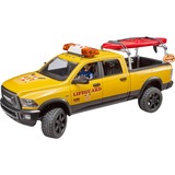 bruder RAM 2500 Power Wagon Life Guard, Modellfahrzeug gelb/schwarz, Inkl. Figur, Stand Up Paddle und Light & Sound Modul