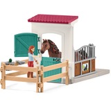 Schleich Horse Club Pferdebox mit Hannah & Cayenne, Spielfigur 