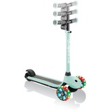 GLOBBER One K E-Motion Plus 4 Plus, E-Scooter mint, mit Leuchtrollen