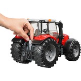 bruder Massey Ferguson 7624, Modellfahrzeug 