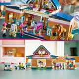 LEGO 42688 Friends Pferdestall und Reitschule, Konstruktionsspielzeug 