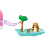 Mattel Barbie Chelsea 2-in-1 Camper, Spielfahrzeug mit 1 Puppe, 2 Haustieren und 15x Zubehör