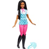Mattel Barbie Mysteries: Das geheimnisvolle Pferdeabenteuer Barbie Brooklyn, Puppe mit Reitkleidung und Zubehör