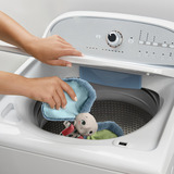 Fisher-Price Planet Friends Riesenohr Elefant, Kuscheltier 