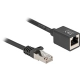 DeLOCK Netzwerk Verlängerungskabel RJ-45 Stecker > RJ-45 Buchse Cat.6a S/FTP schwarz, 1 Meter