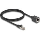 DeLOCK Netzwerk Verlängerungskabel RJ-45 Stecker > RJ-45 Buchse Cat.6a S/FTP schwarz, 1 Meter