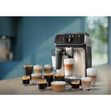 Philips Series 5500 Latte Go EP5547/90, Vollautomat schwarz/chrom