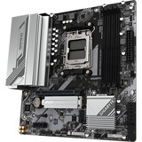 GIGABYTE B650M GAMING PLUS WIFI, Mainboard schwarz/silber