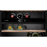 Bosch KWK16ABGB Serie 6, Weinkühlschrank schwarz, 2 Temperaturzonen