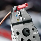 KNIPEX Crimpzange 97 22 240 Abisolieren, Crimpen 0,75 - 6,0mm²